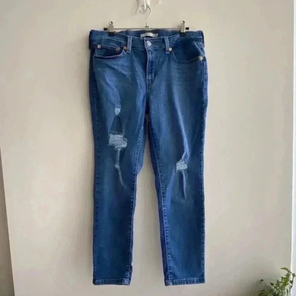 Levi’s Women’s Boyfriend Jeans - Hawaii Blue (Waterless) Wash - Size 29 - Picture 4 of 14